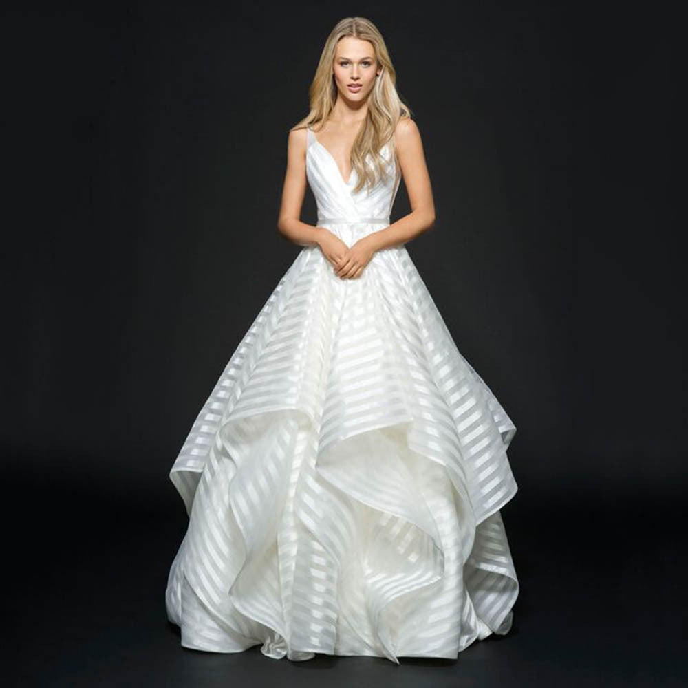 Mid-waist Small Tail Beautiful Light Luxury White Simple Dress