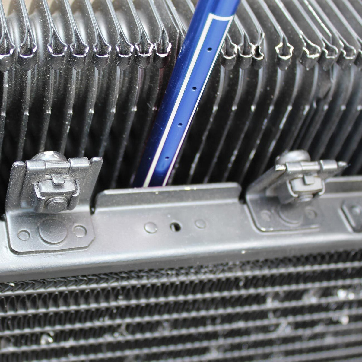 IPA Air Comb 12 Filter and Radiator Cleaner