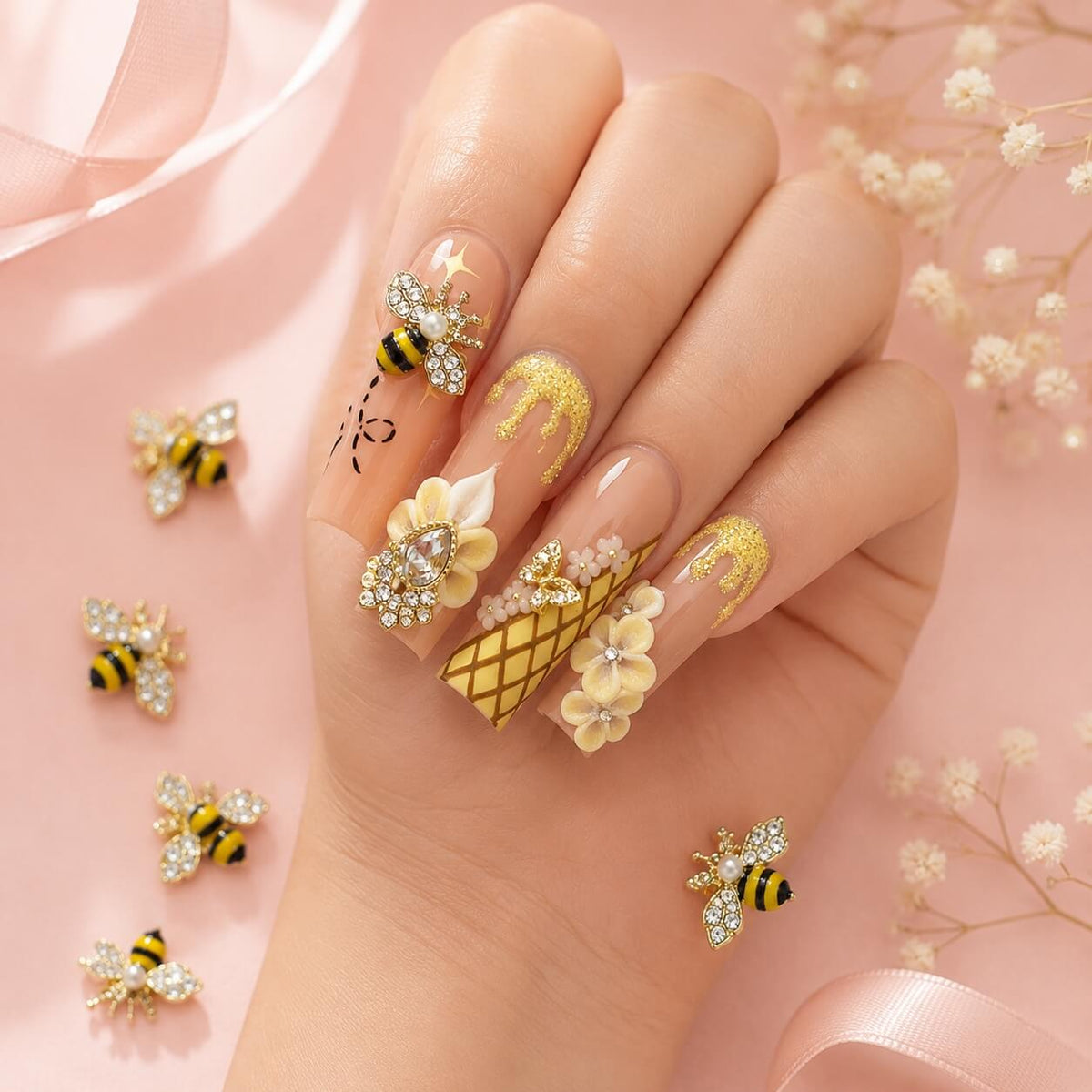 3D Crystal Bee Nail Charms Gold, 10 pcs