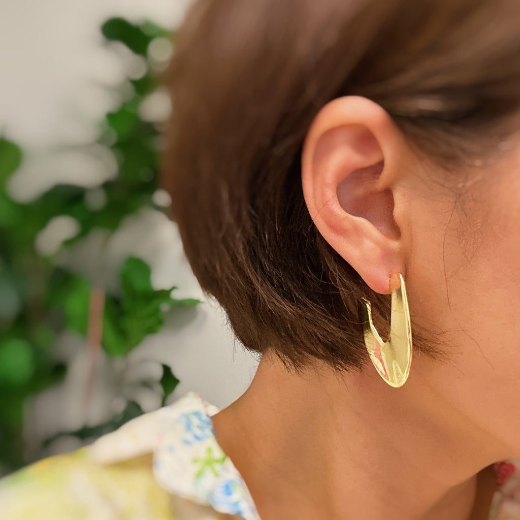 Polished Golden Art Hoop Earrings-4