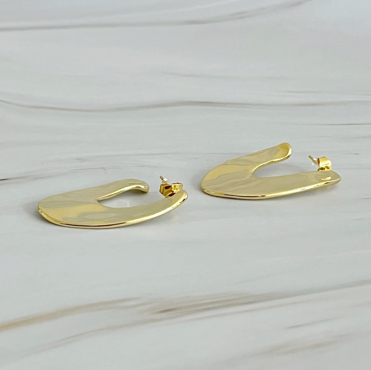 Polished Golden Art Hoop Earrings-3