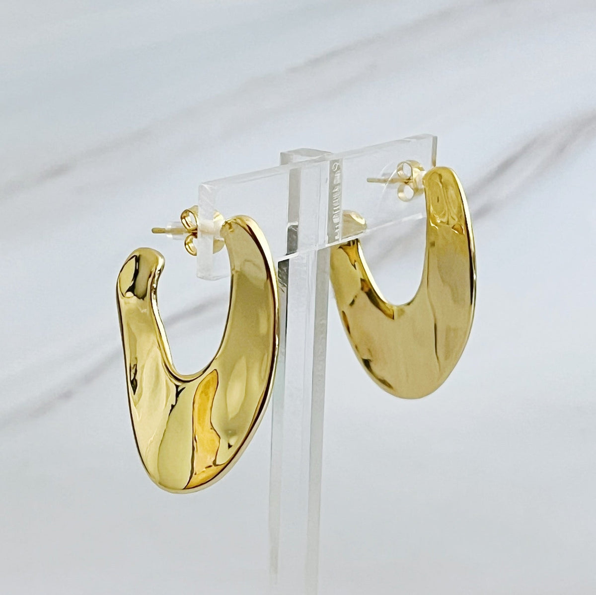 Polished Golden Art Hoop Earrings-2