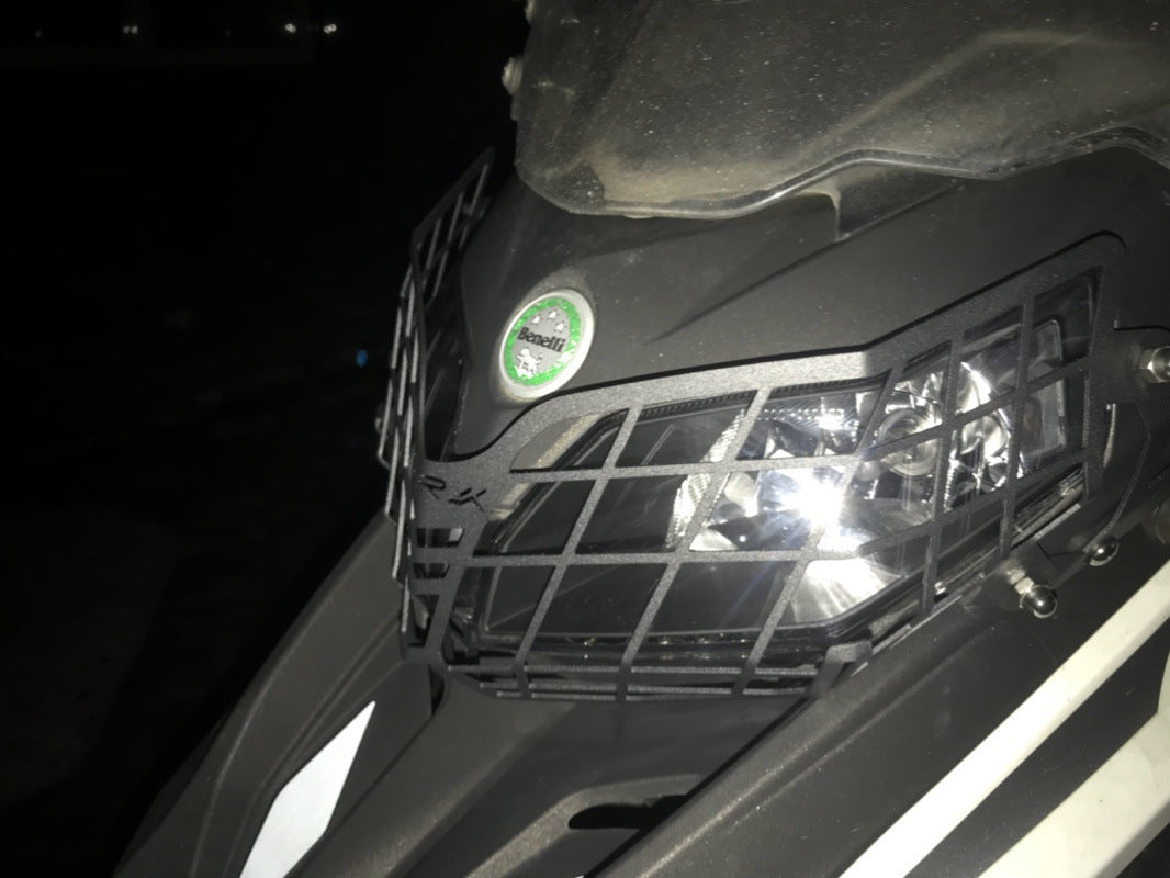 Motorcycle Modification Headlamp Net Headlight Grille Guard Cover Protector for Benelli TRK502X 2018 black