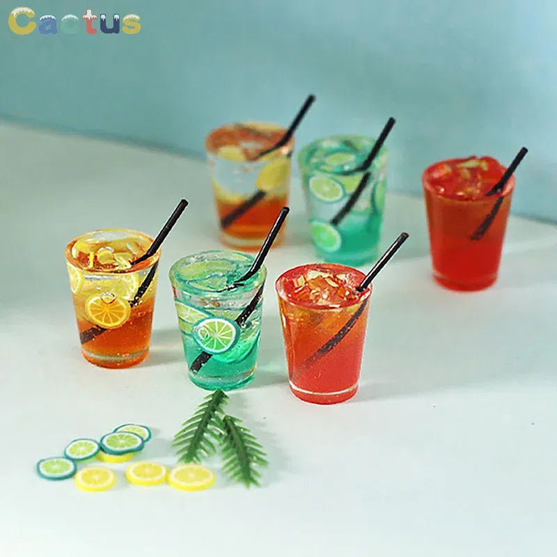 Color: light green - Miniature Toy Cocktail Drinks Doll Toys Dollhouse Accessories Miniature Items For 1:6/1:12 Doll House Kitchen Ornaments