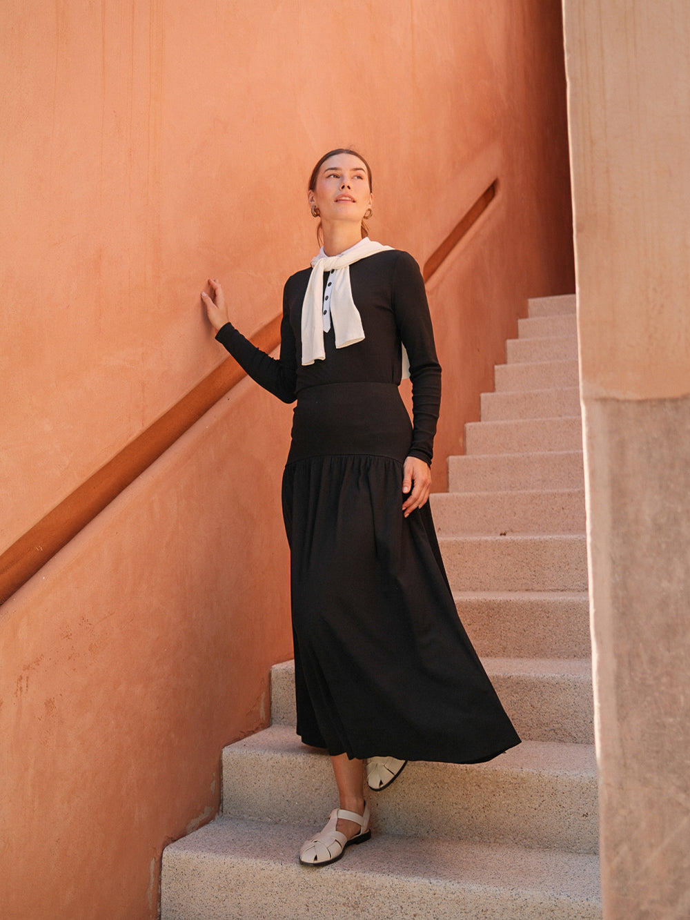 T-Shirt Ribbed Yoke Skirt-Black