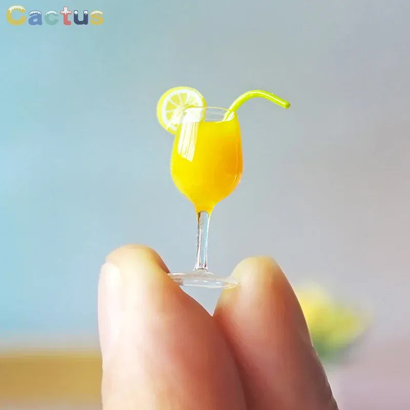Color: light green - Miniature Toy Cocktail Drinks Doll Toys Dollhouse Accessories Miniature Items For 1:6/1:12 Doll House Kitchen Ornaments