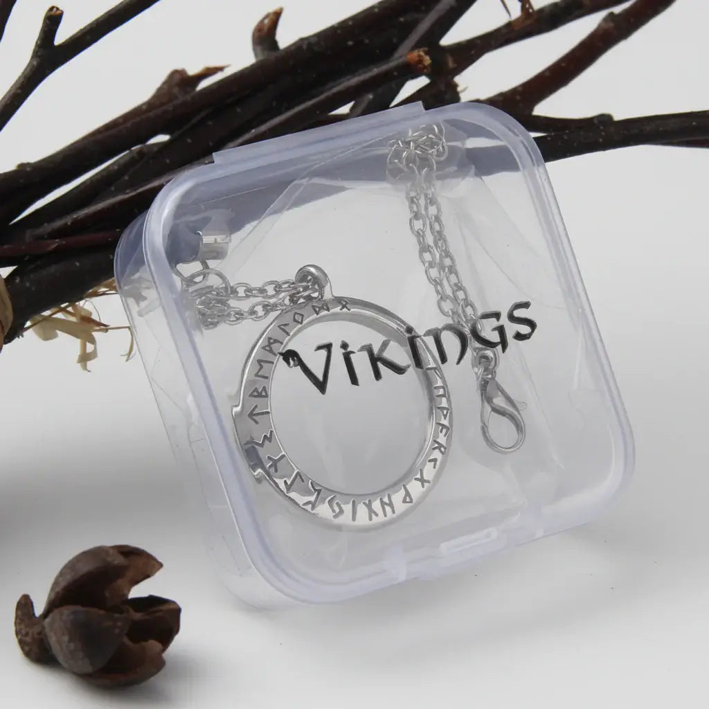Vegvisir Viking Rune Necklace – Nordic Compass Amulet Stainless Steel Pendant