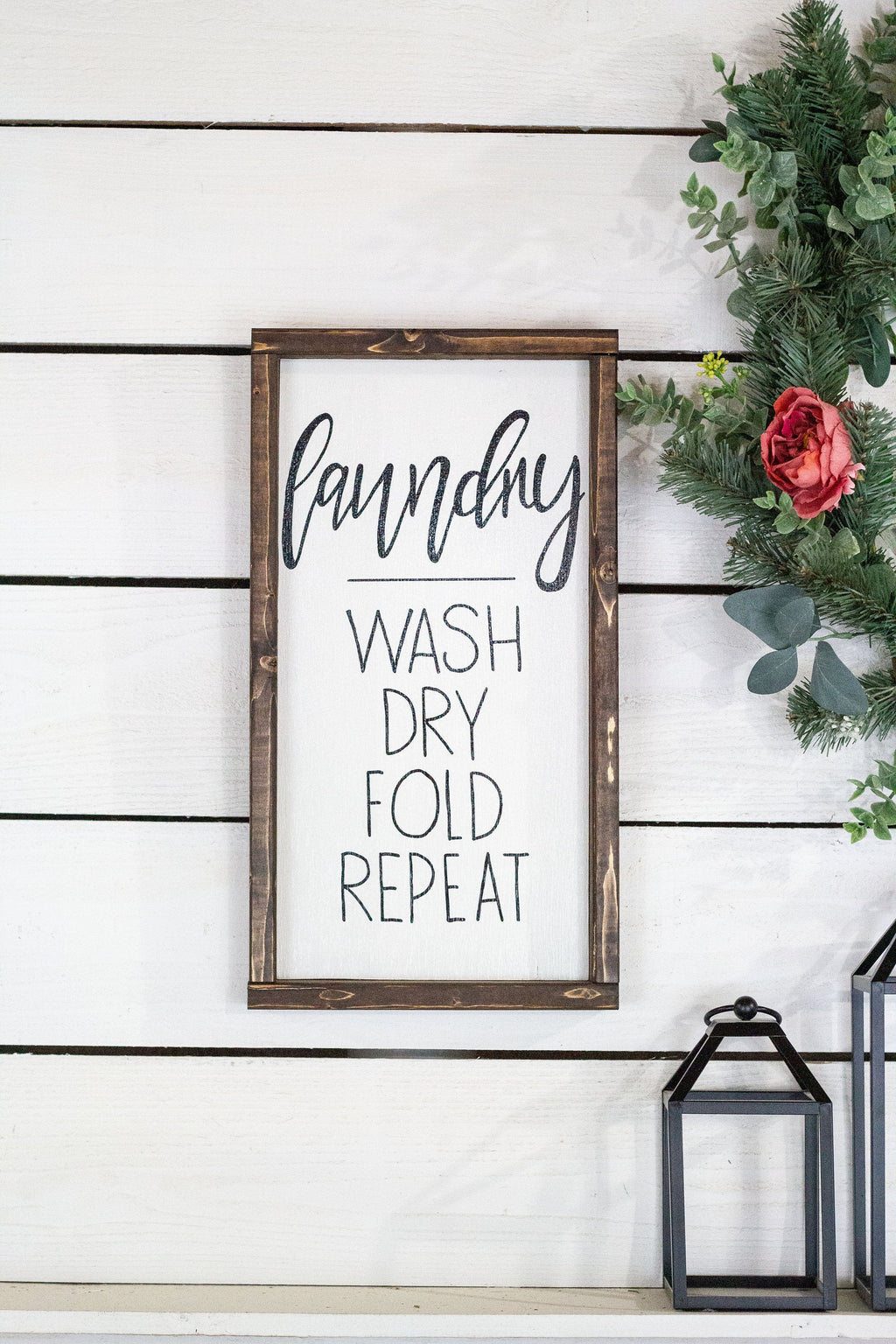 Vertical Laundry Sign