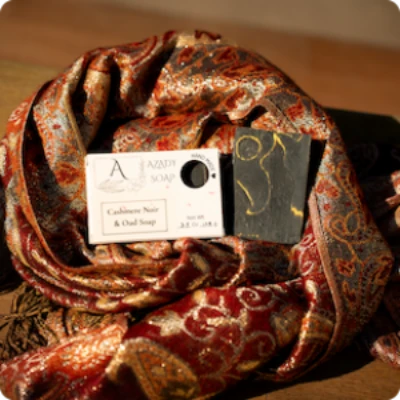 Cashmere Noir & Oud Soap