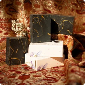 Cashmere Noir & Oud Soap