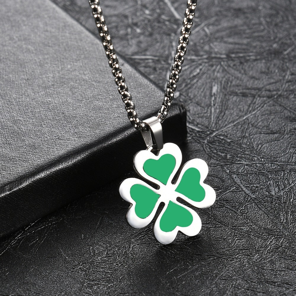 Hinata Tachibana Necklace Four Leaf